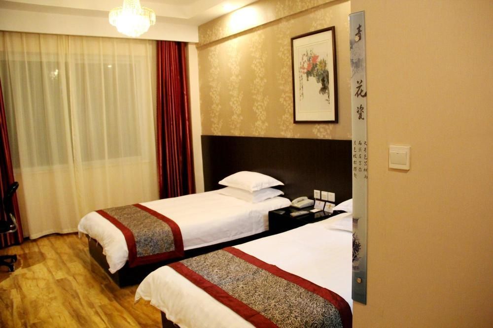 Super 8 Hotel Jinan Exterior foto